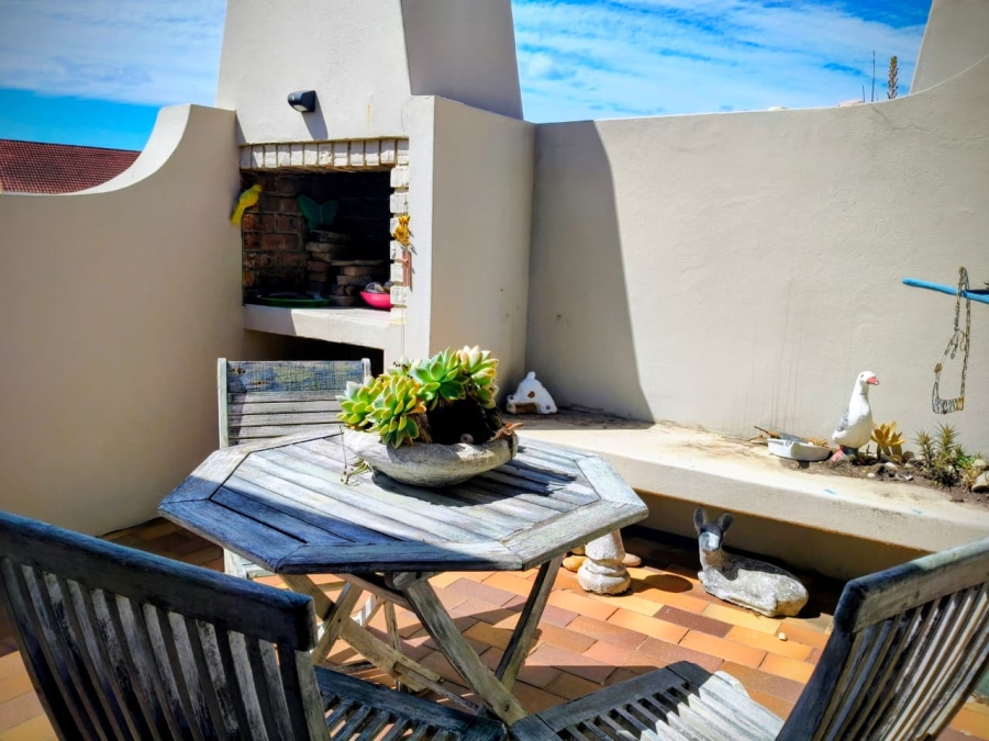 2 Bedroom Property for Sale in Aston Bay Eastern Cape